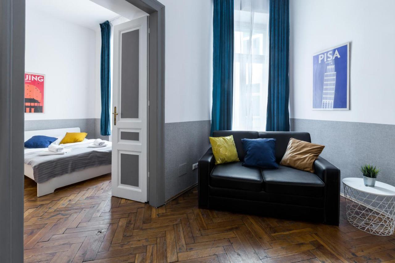 Wawel Cracow Old City Apartments - Friendhouse Apartments Krakau Buitenkant foto